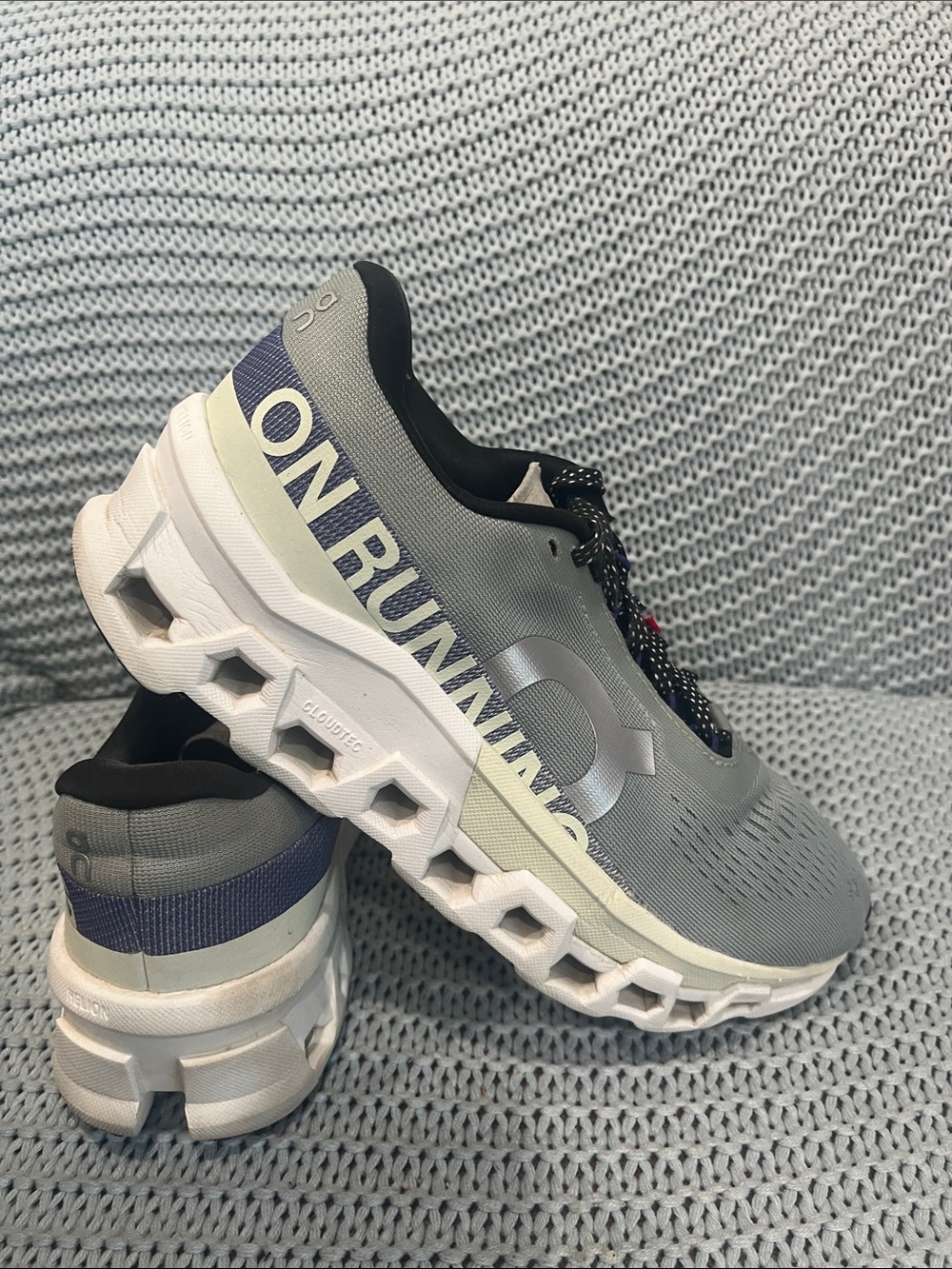 On Cloud Cloudmonster platform sneakers in sage green size 7.5 US